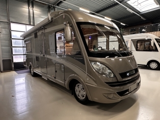 Hymer B 668 Premium Line Bovenkastjes